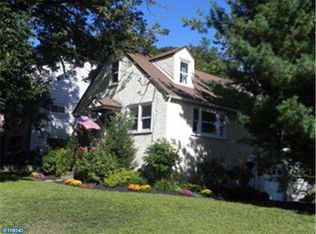 1223 Fitzwatertown Rd, Abington, PA 19001