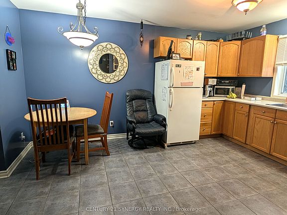 5th image of 60 Johnston St