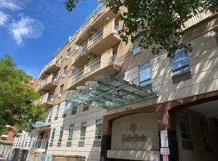 4231 Colden St APT F6B, Flushing, NY 11355