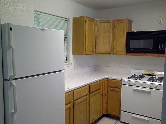 3rd image of 19963 Fm 306 Unit A