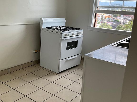 5th image of 236 S Coronado St APT 506