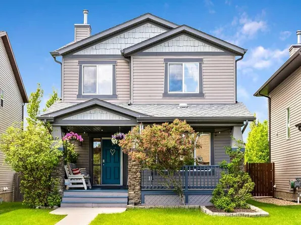 19 E Drake Landing Way, Okotoks, AB T1S 0B9