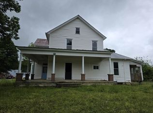 101 Slayden Ave, Waverly, TN 37185