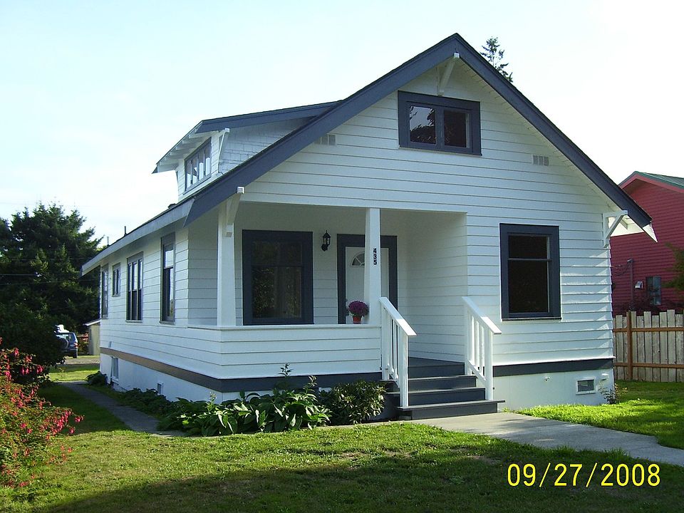 Port Angeles Charmer