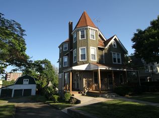 14 Fairview Pl, New Rochelle, NY 10805