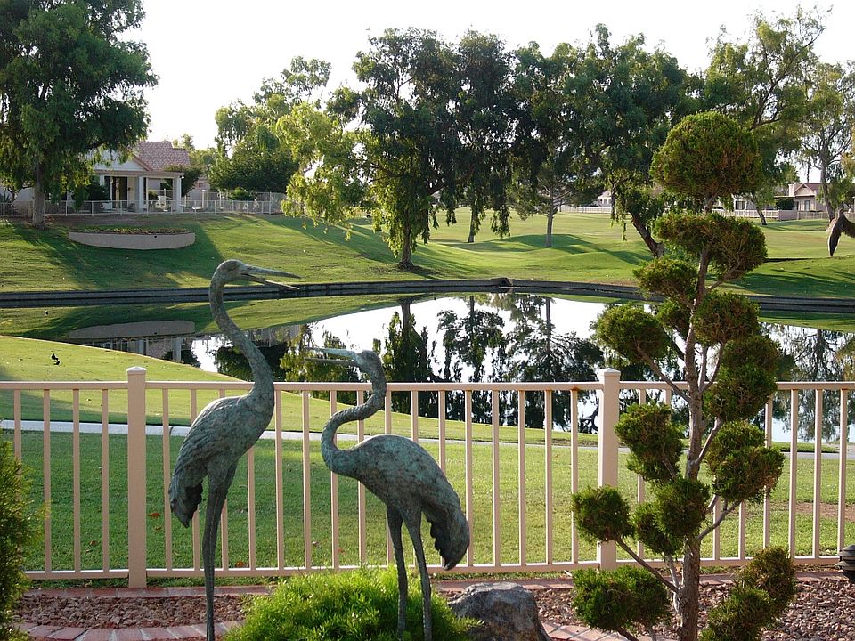 Golf course & lake view!!