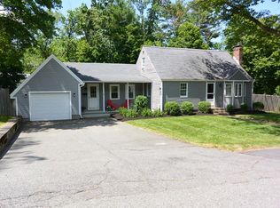 17 Hale Rd, East Walpole, MA 02032
