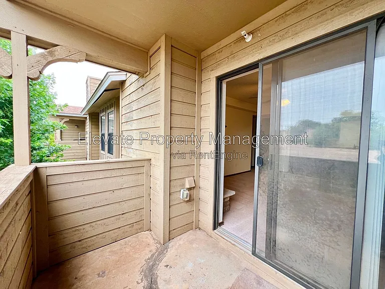 14415 N Pennsylvania Ave #C — Photo 3