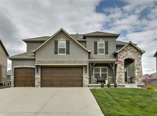 8304 NE 103rd St, Kansas City, MO 64157