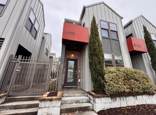 301 Martin St, Wilmington, NC 28401