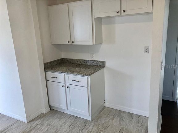 5th image of 5006 8th Ave S