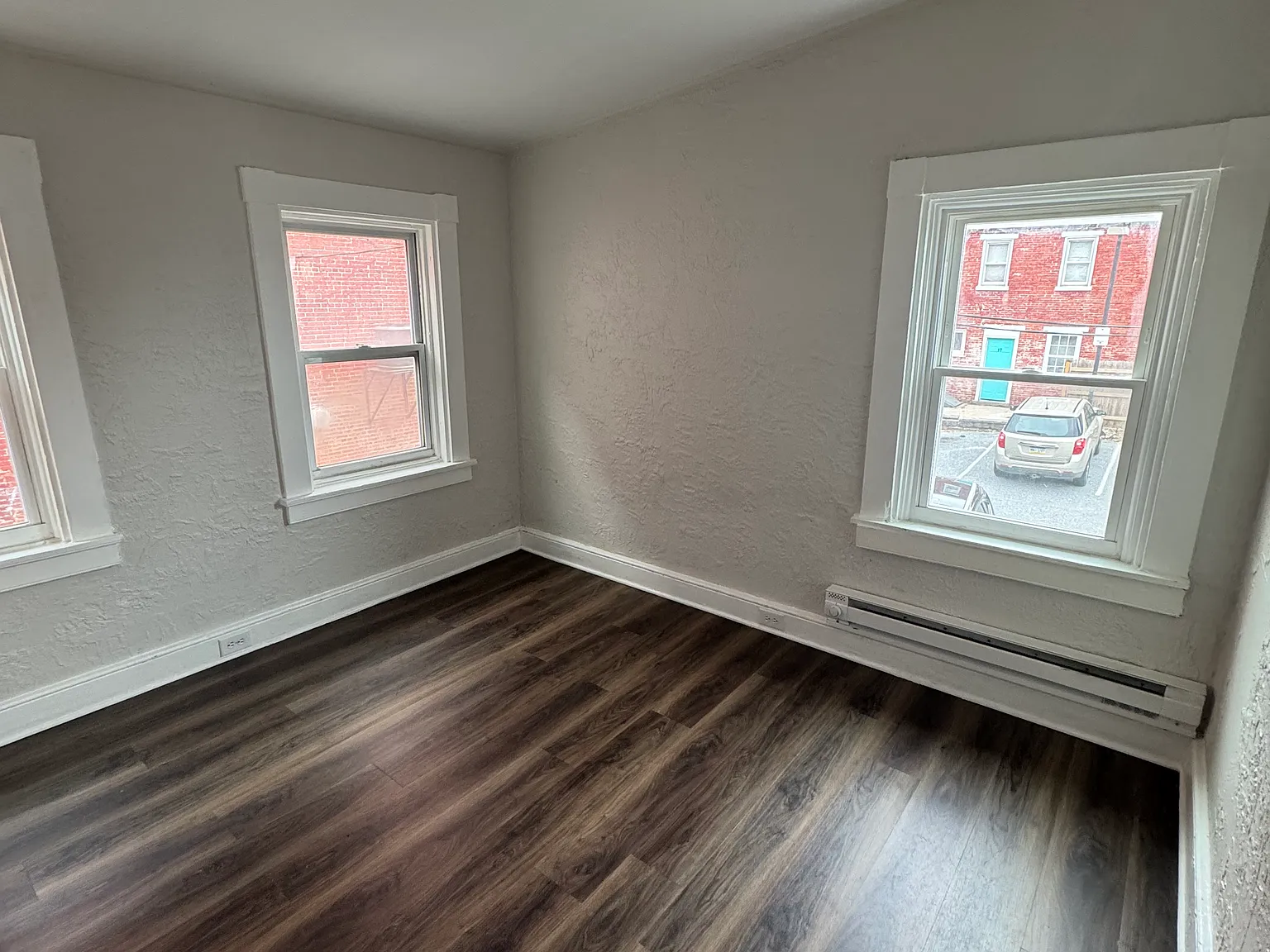 1 bed, 556 sqft, $1,375 — Photo 3