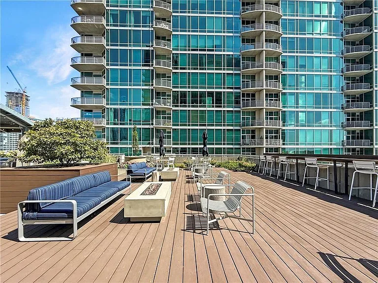 923 Peachtree St NE #924 — Photo 81