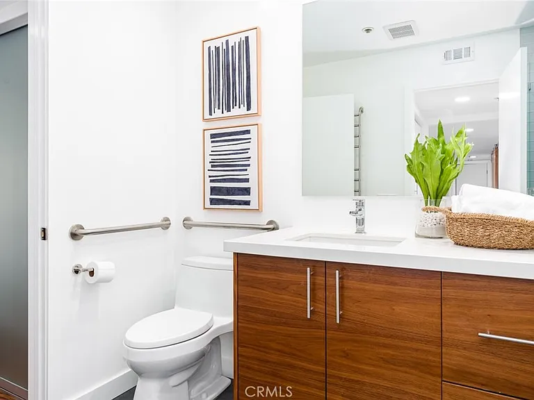 280 Cagney Ln #301 — Photo 48