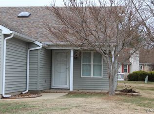 1820 Muny Vista Ct #B, Alton, IL 62002