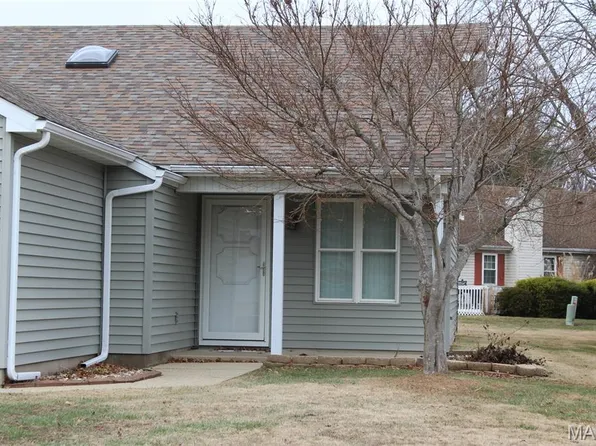 1820 Muny Vista Ct #B, Alton, IL 62002