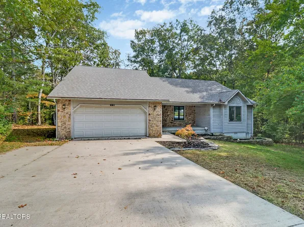 151 Saint George Dr, Fairfield Glade, TN 38558