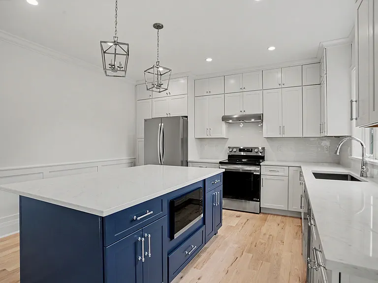 Coastal_Modern Aesthetic that Evoke Relaxed and Elevated Living.