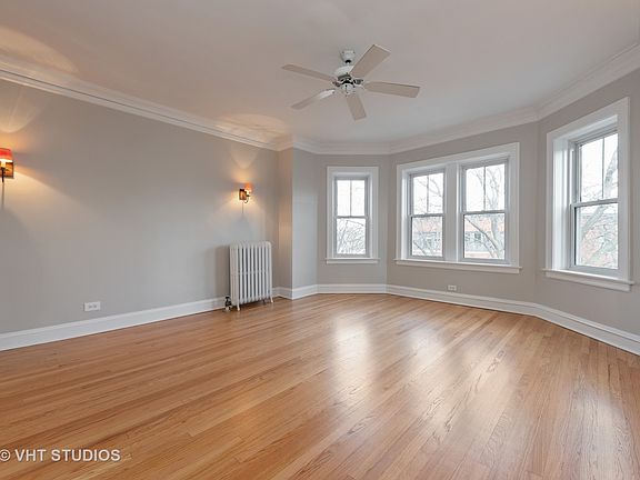 3rd image of 5840 N Wayne Ave APT 3