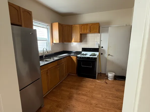 6116 24th Ave Unit 1, Kenosha, WI 53143