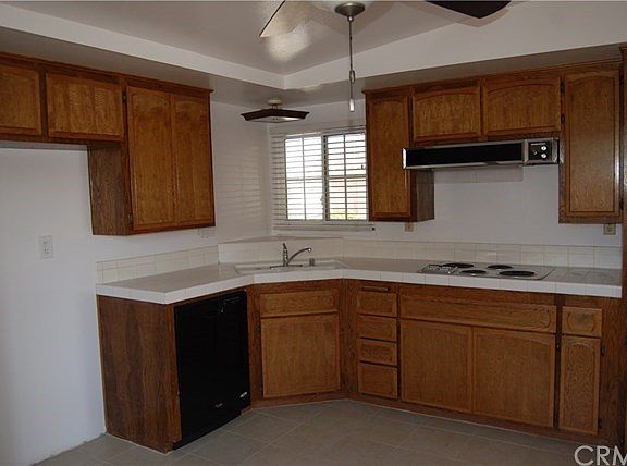 3rd image of 9154 La Estrella Ave