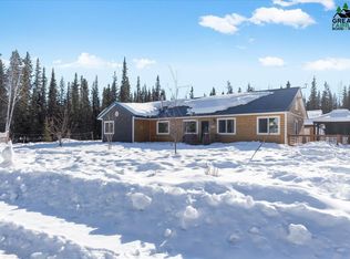 2645 Miller Ln, North Pole, AK 99705