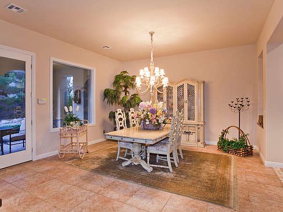 4th image of 3754 Aldenham Dr