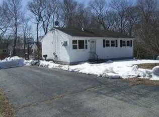 140 Indigo St, Groton, CT 06355