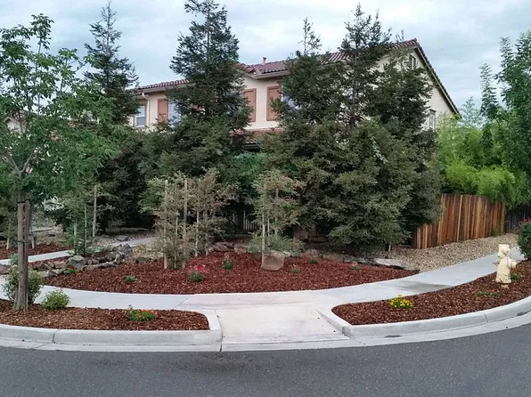 250 Romanov Ct, Patterson, CA 95363
