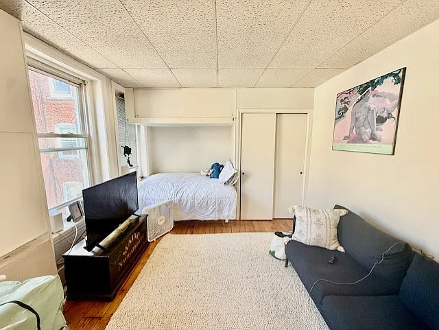 Studio, 9999 sqft, $2,100 — Photo 2