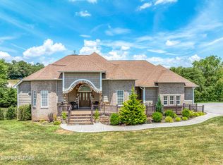 2520 Kenzie Dr, Louisville, TN 37777