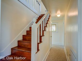 2313 Hunskor Hill Ln, Oak Harbor, WA 98277