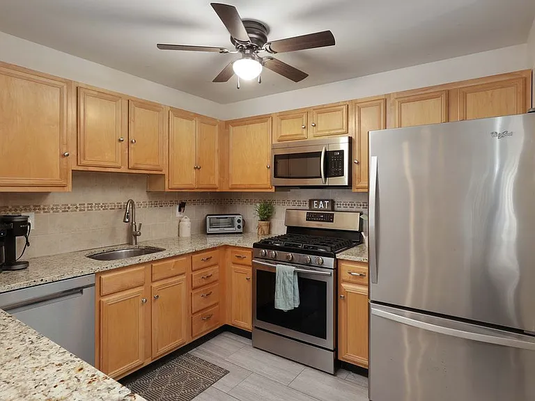 Beautiful Stainless Steel appliances