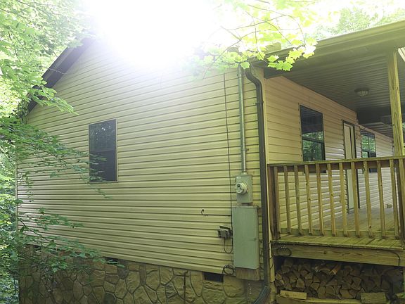 4th image of 3255 Rubye Rd