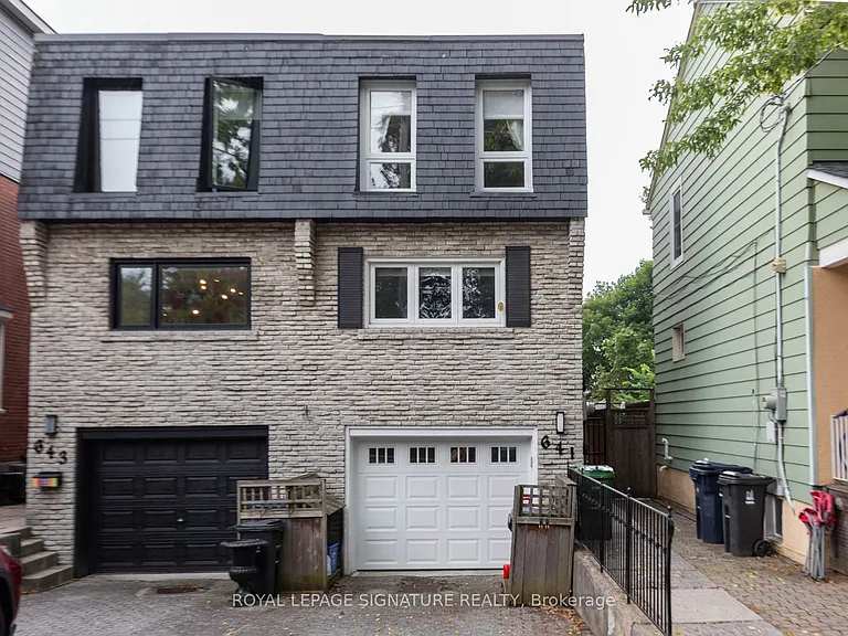 641 Balliol St — Photo 1