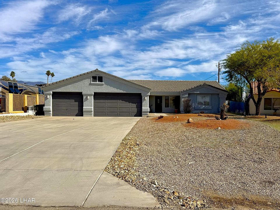 1st image of 290 Pascaul Ln
