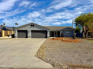 290 Pascaul Ln, Lake Havasu City, AZ 86403