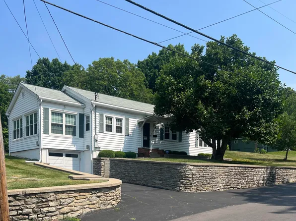 132 Lyons Dr, Frankfort, KY 40601