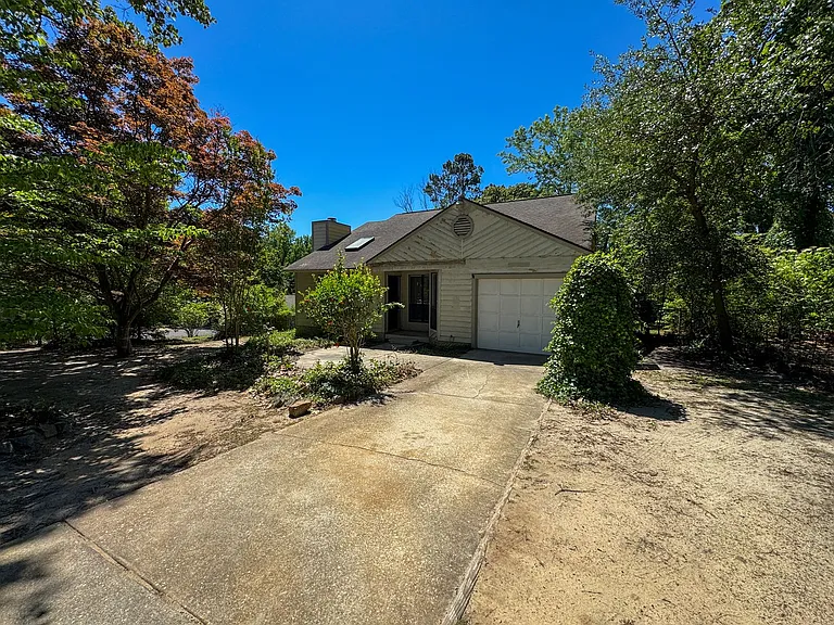 1715 Arrow Ridge Way — Photo 2