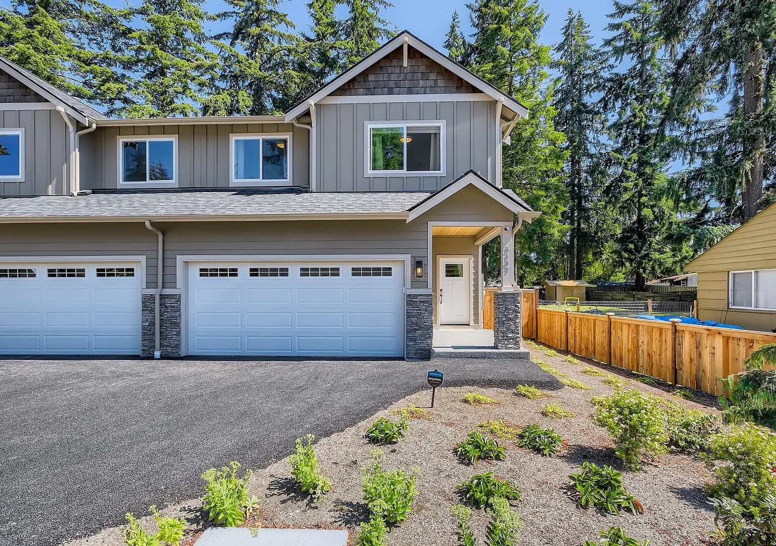 Your Home Away From Home: Modern Elegance & Luxury Living — Photo 1
