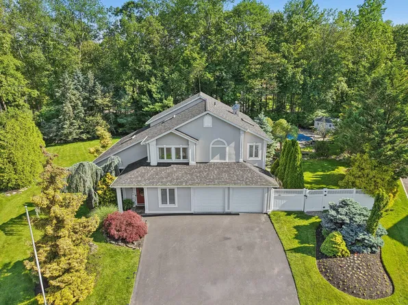 36 Bridge Road, Nanuet, NY 10954