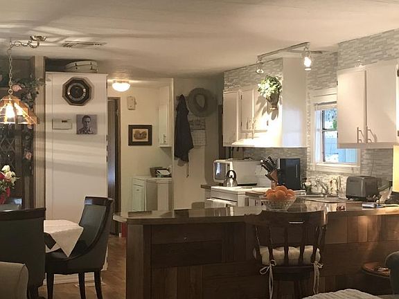 3rd image of 4065 E University Dr Unit 504