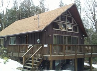 237 Slope Rd, Tolland, MA 01034