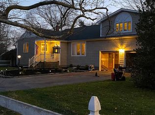 72 Montauk Dr, Mastic Beach, NY 11951
