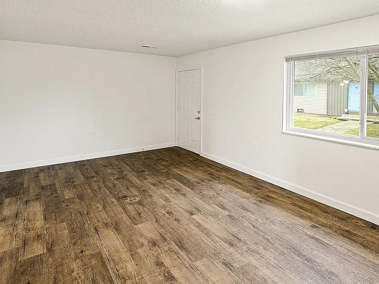Metro Apartments At Bethalto — Photo 51