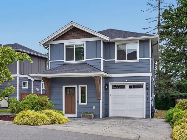 2181 Timber Ridge Ct, Central Saanich, BC V8M 0C2