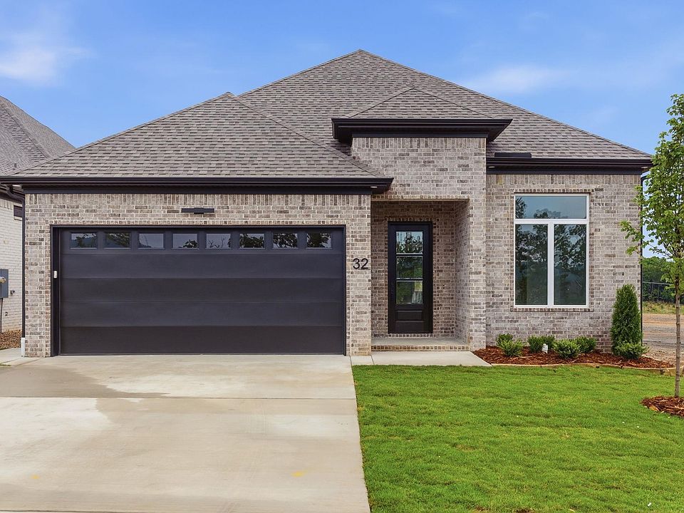 1st image of 32 Mountain Brook Rd