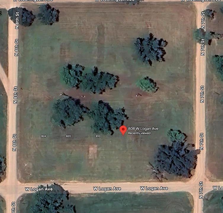 2nd image of 808 W Logan Ave Lot 19-20
