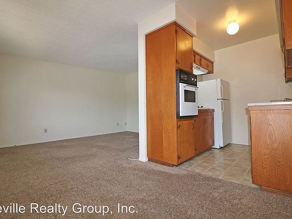 4th image of 4360 Alabama St APT 9