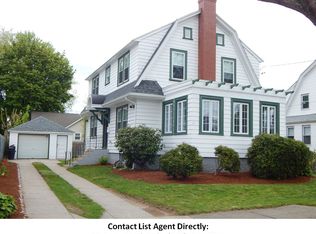 68 Dunbar Ave, Rumford, RI 02916